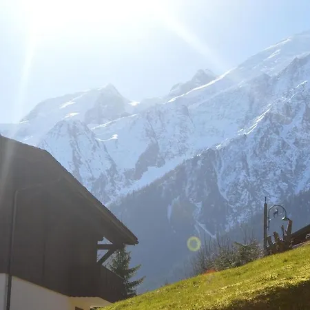 2 Bedroom In Stone's Throw From Prairon Lift Apartment Les Houches